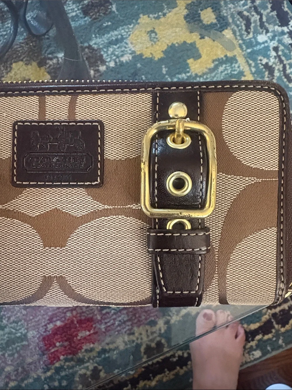 Coach Zoe Accordion Wallet Brown with Gold Hardware